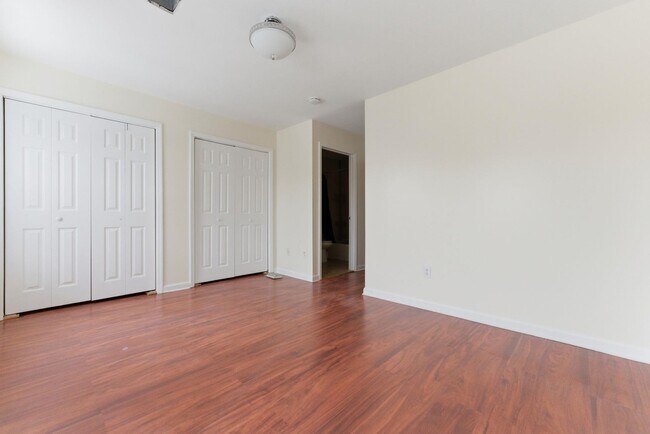 Building Photo - 46 Armstrong Ave