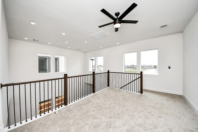 Building Photo - 4338 Avron Dr