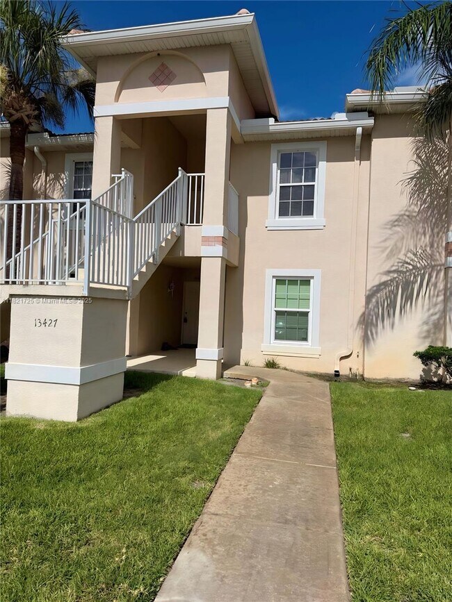 Primary Photo - 13427 Fairway Glen Dr