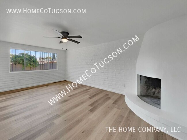 Building Photo - 8509 E Beverly St