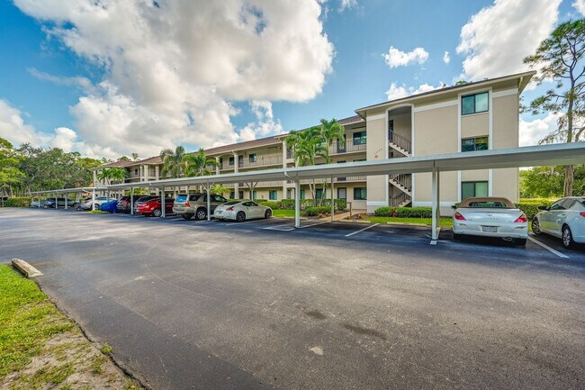 Building Photo - 5708 Deauville Cir