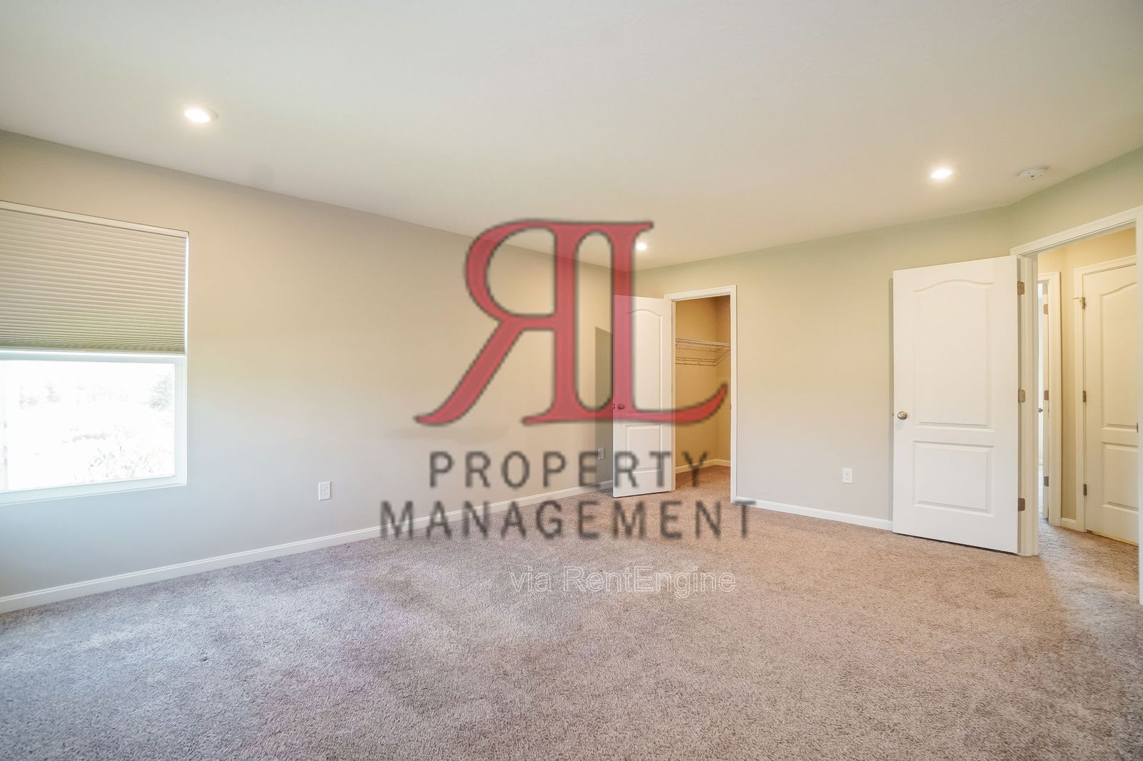 Building Photo - 992 Honeycomb Ln