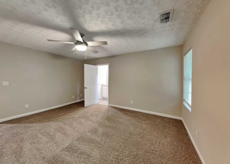 Building Photo - 6453 Alford Way
