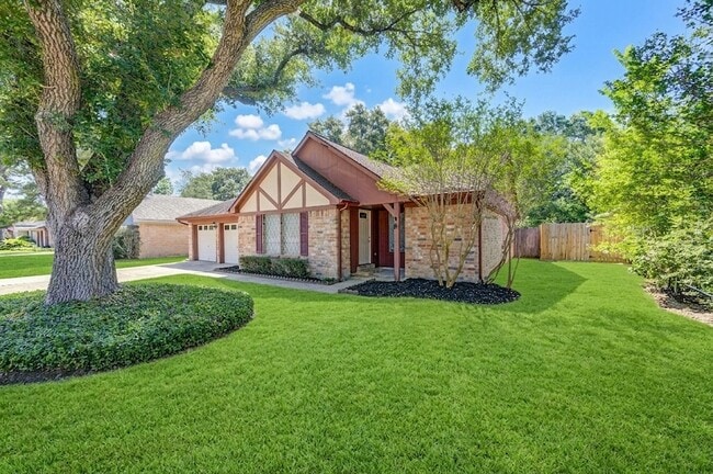 Building Photo - 22323 Indian Ridge Dr