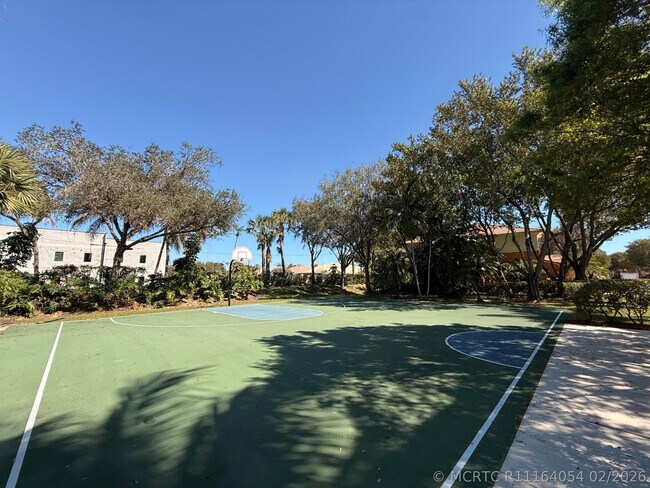 Building Photo - 7189 Briella Dr