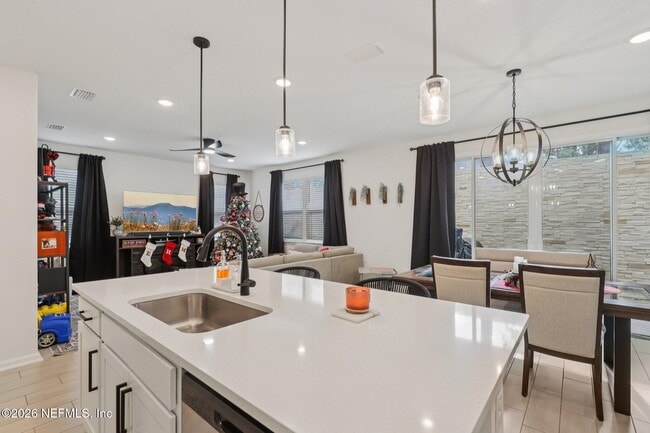 Building Photo - 7233 Mahogany Run Dr