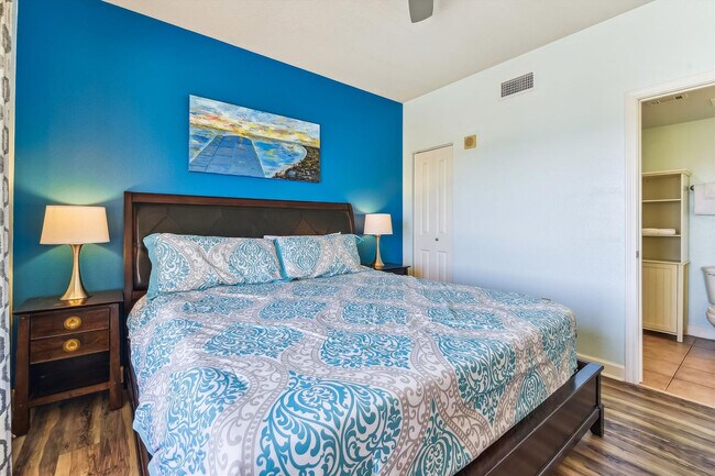 Building Photo - 104 Gulfside Ct