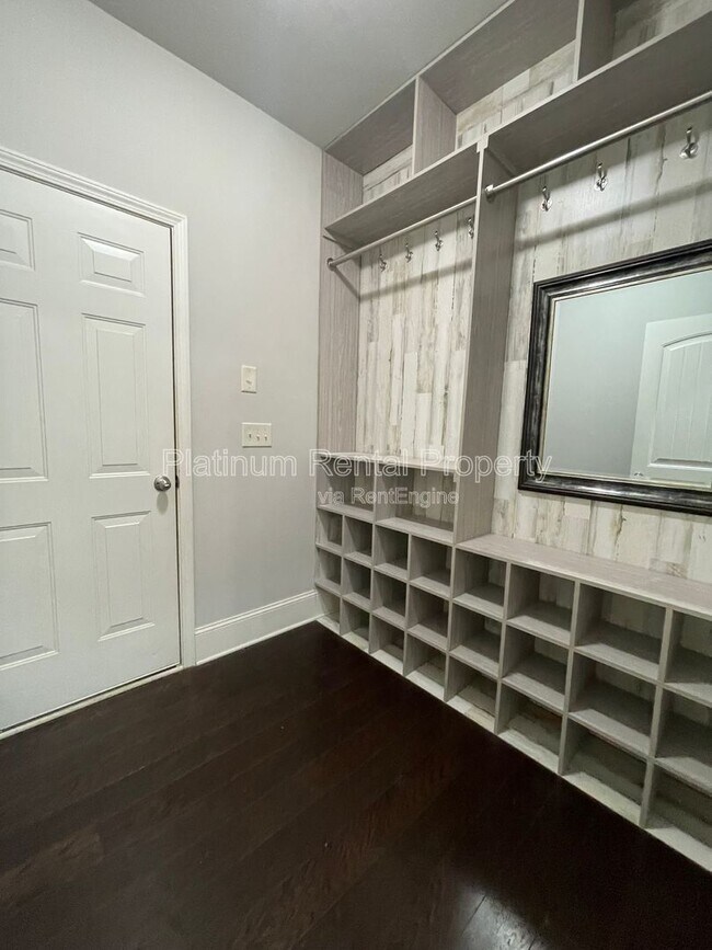 Building Photo - 4540 Tovero Pass