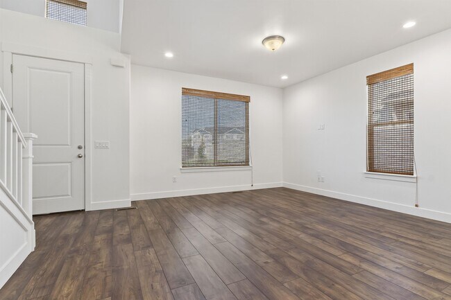 Building Photo - 14806 Queens Garden Ln