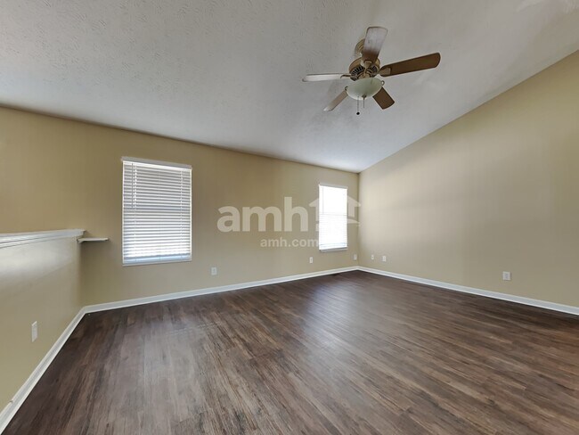 Building Photo - 4435 Hawk Watch Way