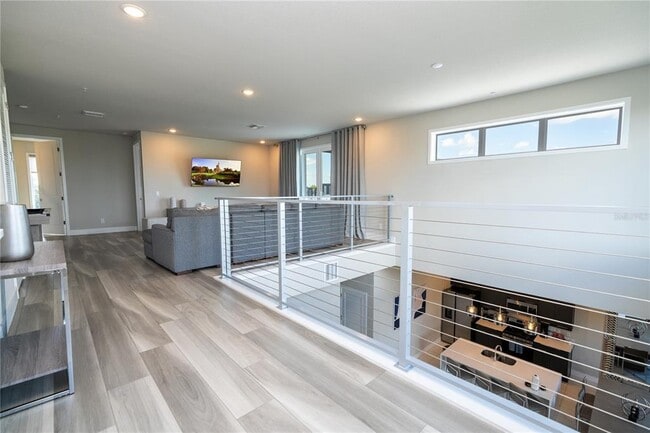 Building Photo - 7740 Sandy Ridge Dr