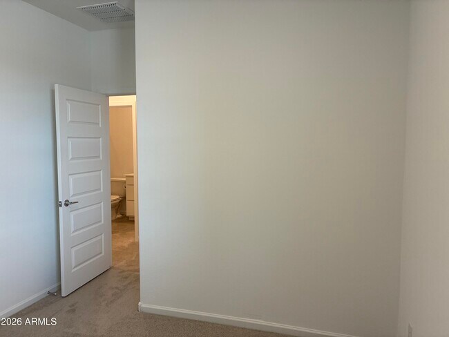 Building Photo - 17321 W Gray Fox Trl