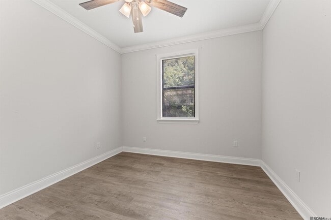 Building Photo - 1917 Minnesota St