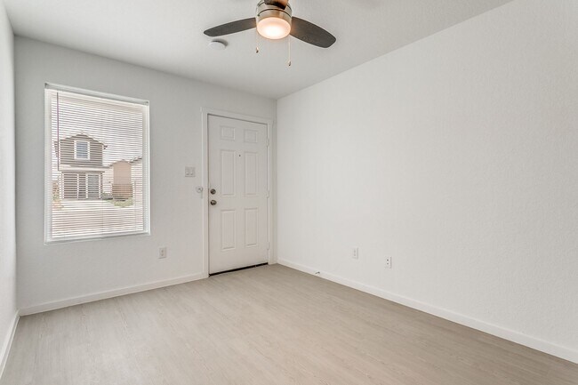 Building Photo - Brand-New 2BR Home w/ Loft, Private Yard & Internet Included Near Randolph AFB