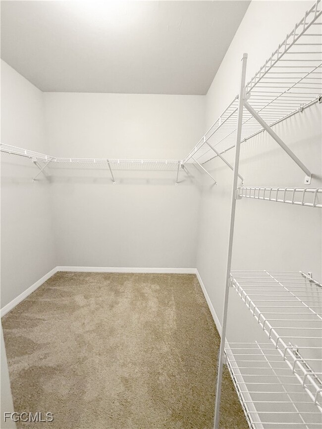 Building Photo - 8357 Matanzas Rd