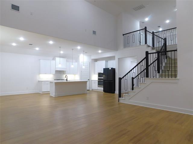 Building Photo - 124 Nora Ln