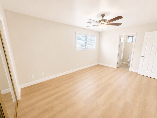 Building Photo - 6298 Dairy Ave