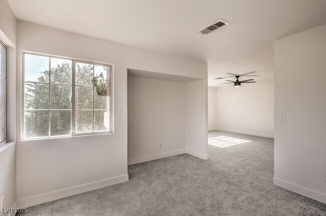 Building Photo - 1312 Mt Hamilton