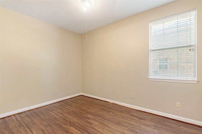 Building Photo - 54 S Summer Cloud Dr