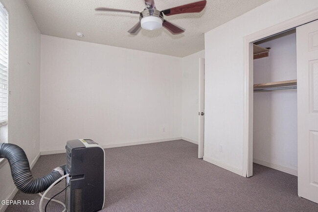 Building Photo - 3425 Hickman St