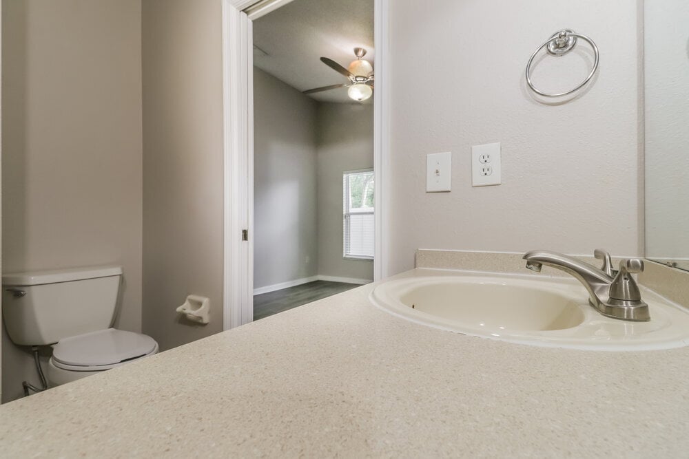 Building Photo - 28651 Seashell Ct