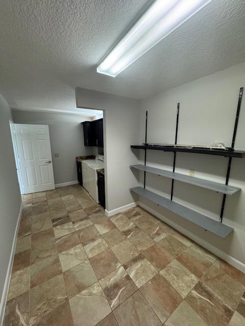 Building Photo - 3540 Whitehall Dr