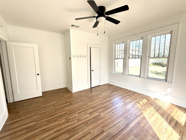 Building Photo - 316 K St SW