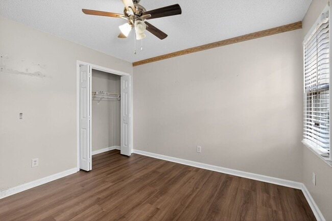 Building Photo - 1186 Stixfield Ct