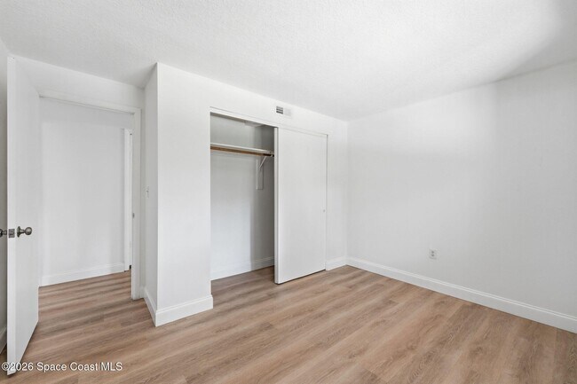 Building Photo - 201 Cocoa Isles Blvd