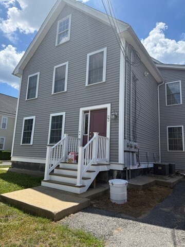 Building Photo - 23 Grove St