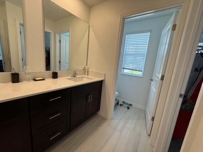 Building Photo - 3605 Great Pk Ct
