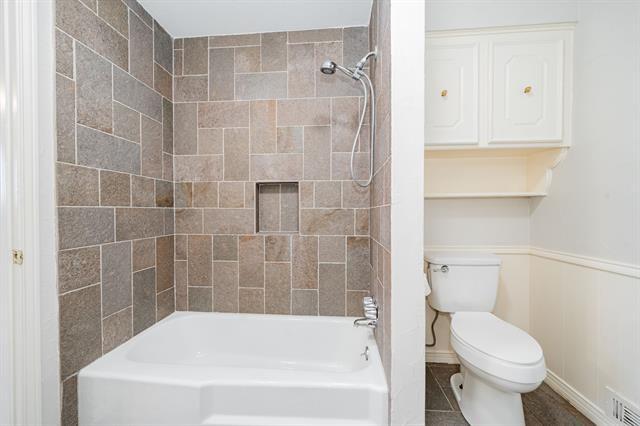 Building Photo - 3317 Bouvier St