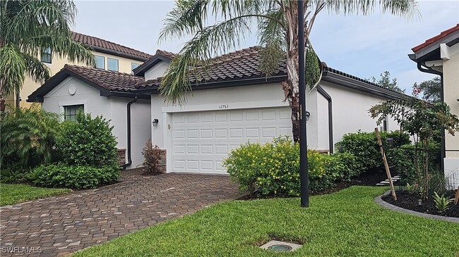 Building Photo - 12763 Fairington Way