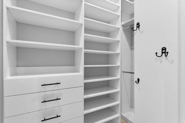 Building Photo - 2612 Leafwing Ct