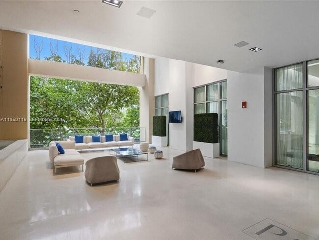 Building Photo - 330 Sunny Isles Blvd