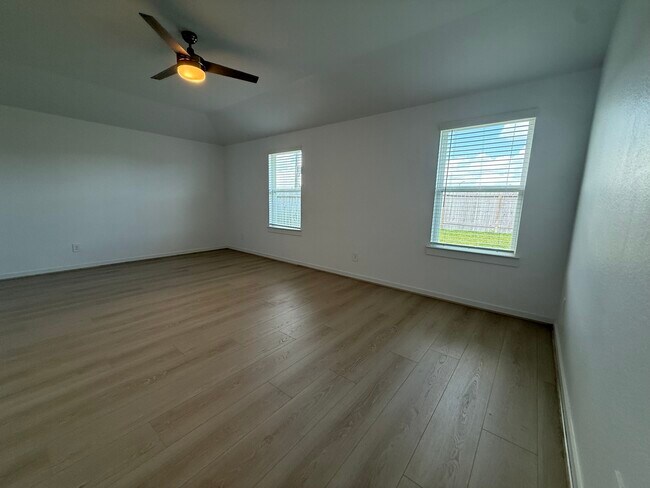 Building Photo - 4303 Whitefish Ln