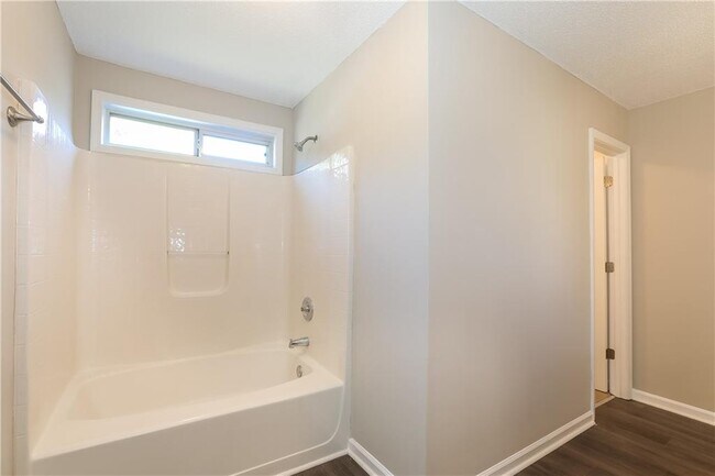 Building Photo - 6961 Mahonia Pl