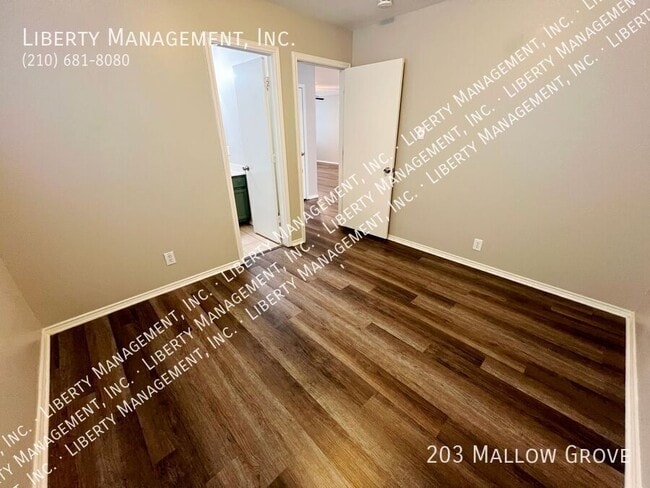 Building Photo - 203 Mallow Grove