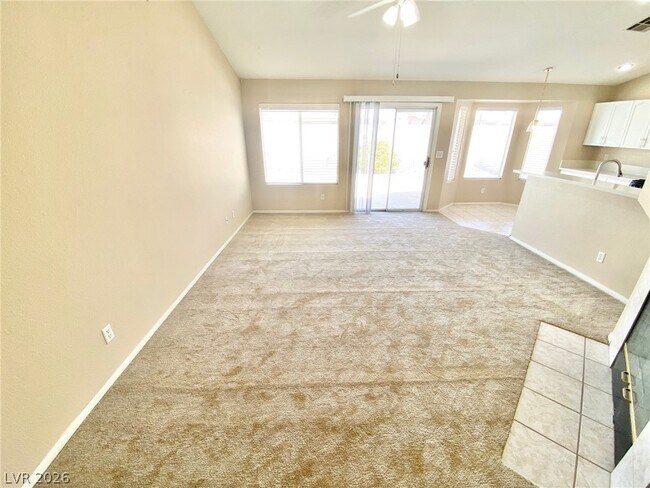 Building Photo - 4678 Carefree Dr