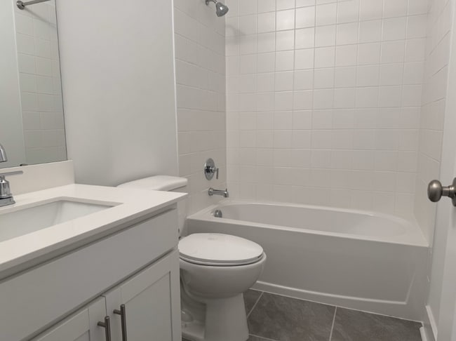 Building Photo - Spacious 4BR, 3BA Home in Aspire at New Ha...