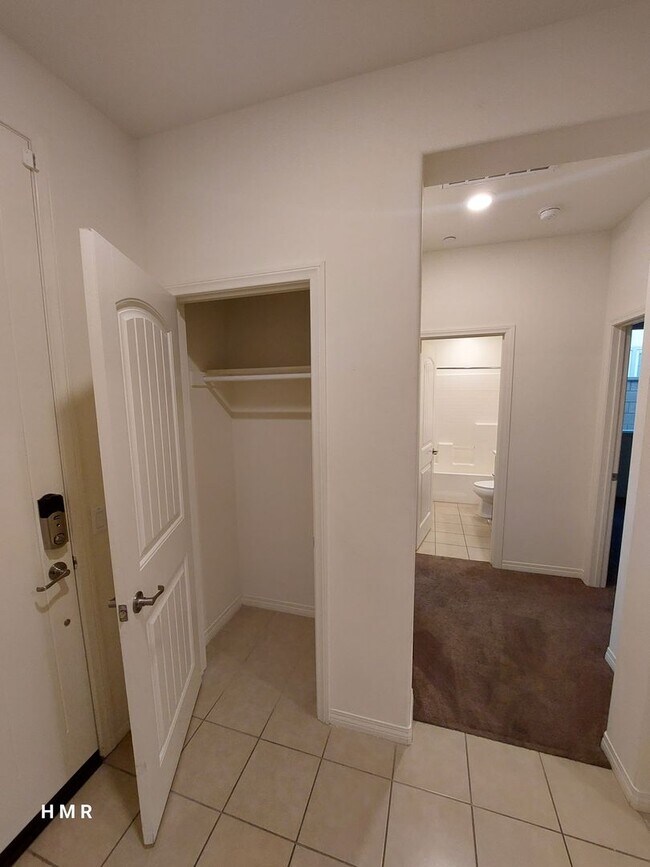 Building Photo - 13143 Chatham Dr