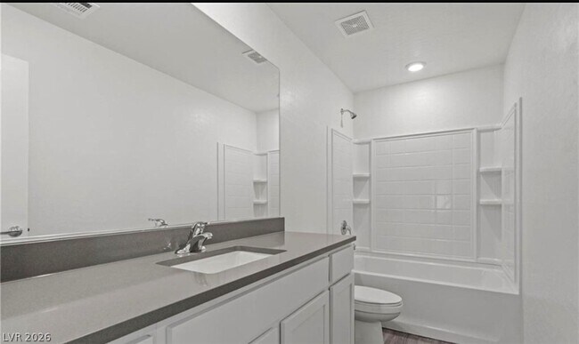 Building Photo - 1705 Cowboy Path Ave