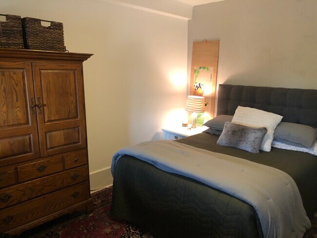 Bedroom - 58 Albany St