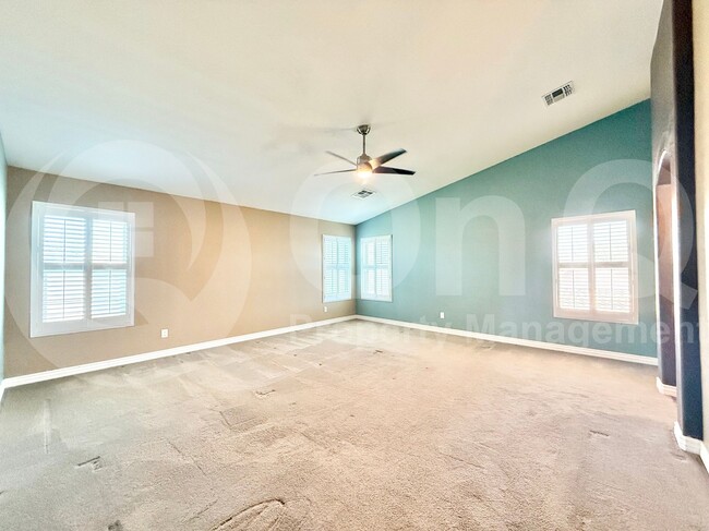 Building Photo - 16111 W Winslow Dr