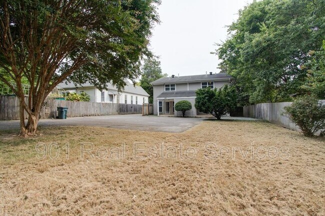 Building Photo - 2104 Harbert Ave