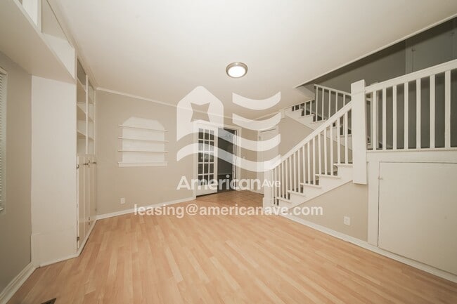 Building Photo - 3119 Pioneer Ave