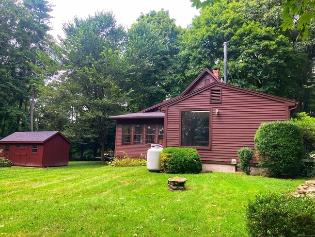 Building Photo - 205 Pequot Trail