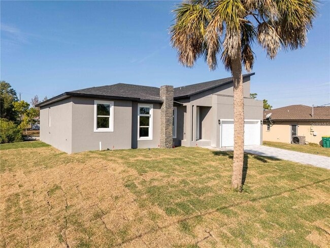 Building Photo - 15 Ramblewood St