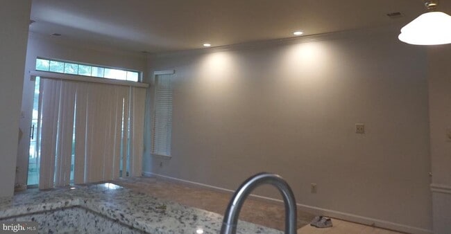 Building Photo - 10824 Antigua Terrace