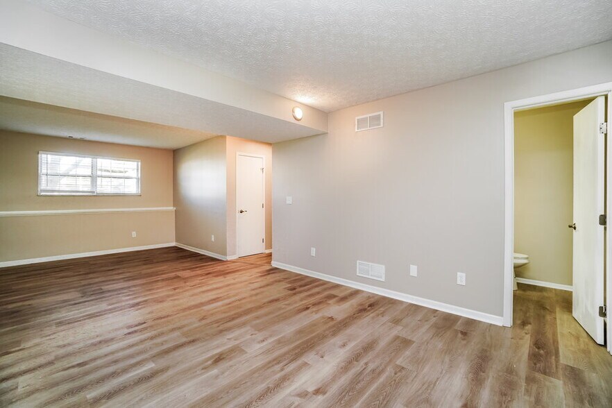Building Photo - 1324 Winesap Dr